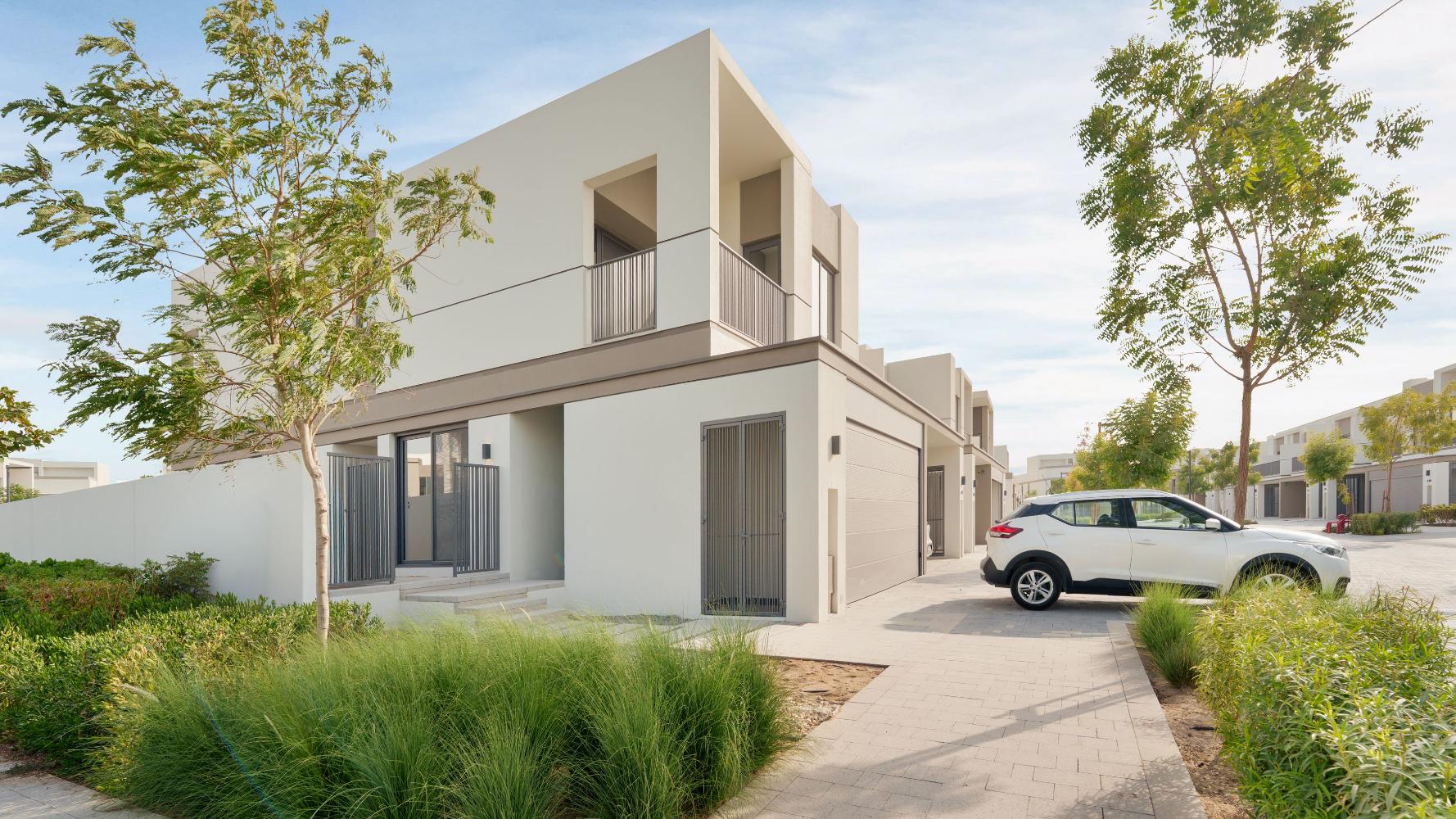 pexels-aj-ahamad-767001191-34188580 Golf View Family Villa