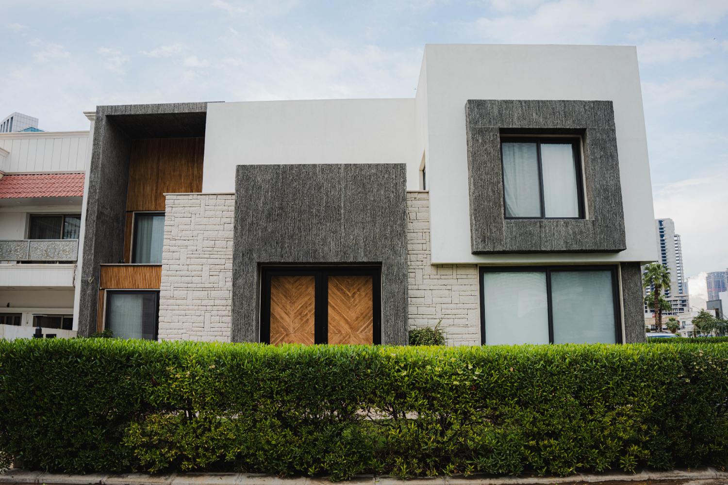 pexels-hawraz-arts-353575904-32383134 Parkside Luxury Apartment